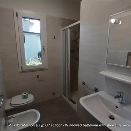 Cozy Flat With Private Fenced Garden A Few Steps From Λινιάνο Σαμπιαντόρο
